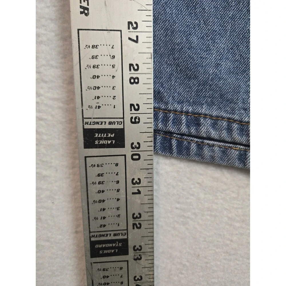 Levis Mens 505 Jeans Size 42 x 30 Regular Fit Straight 100% Cotton Denim Blue